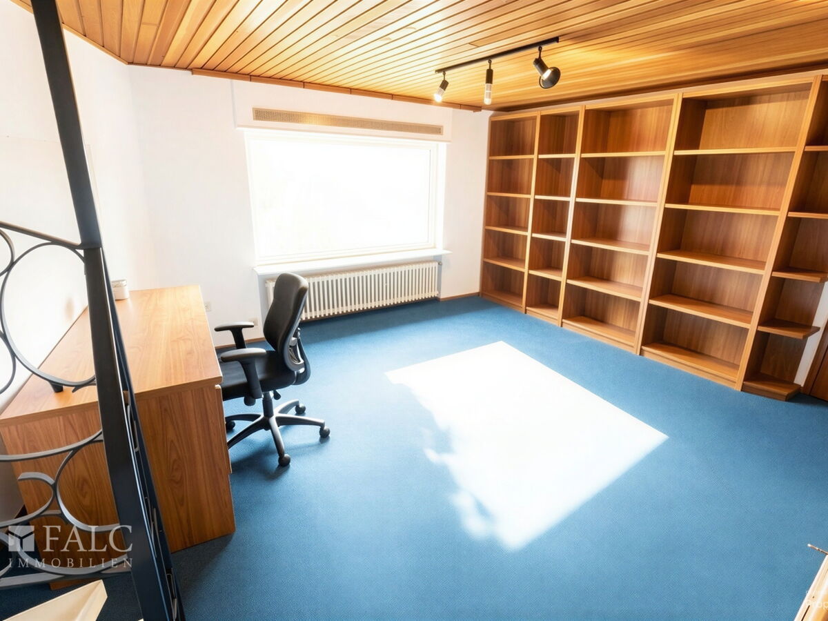 Büro / Gast UG  