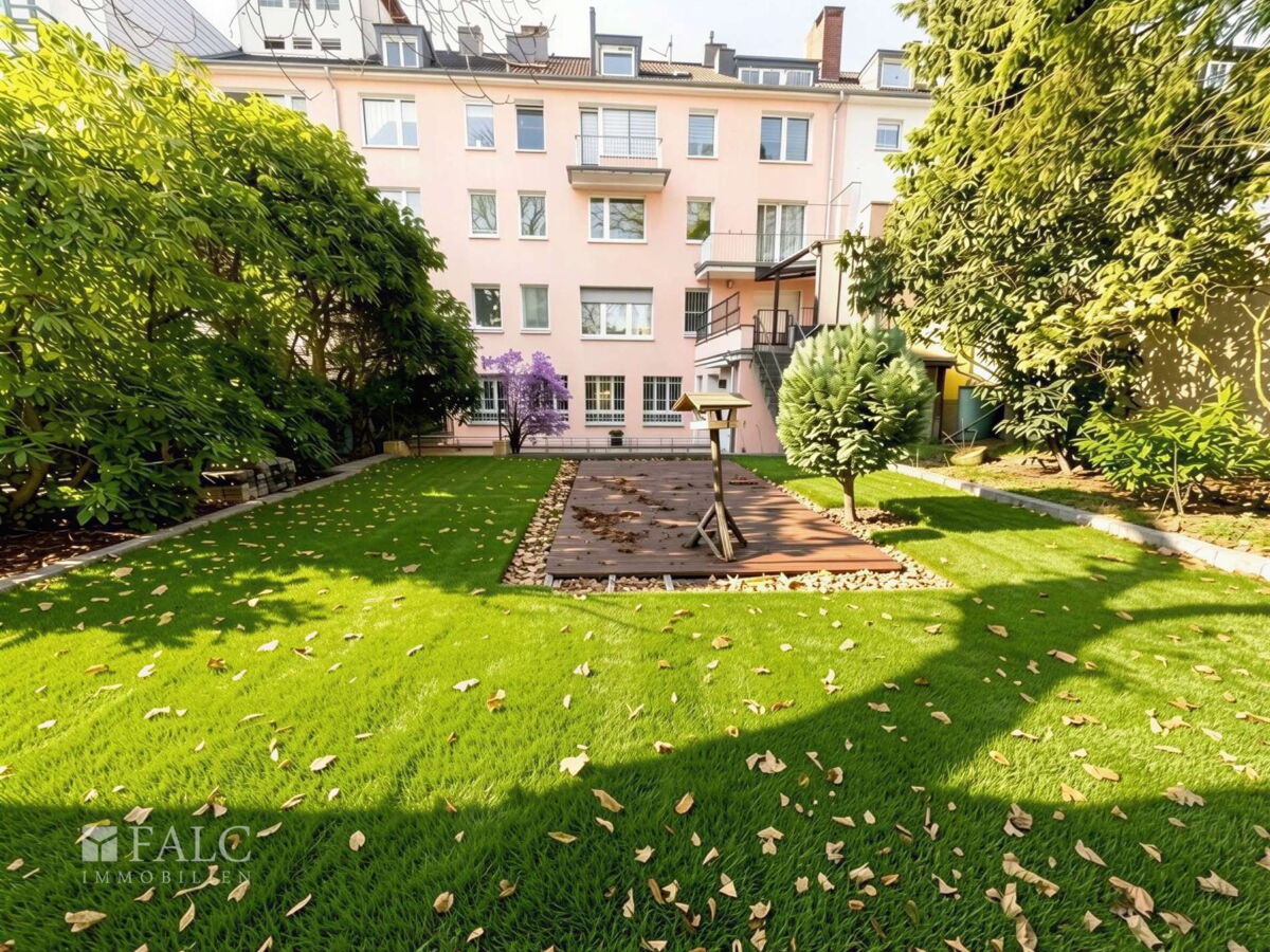 Garten Hinterhausseite