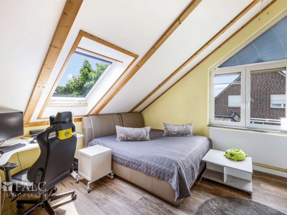 Schlafzimmer II