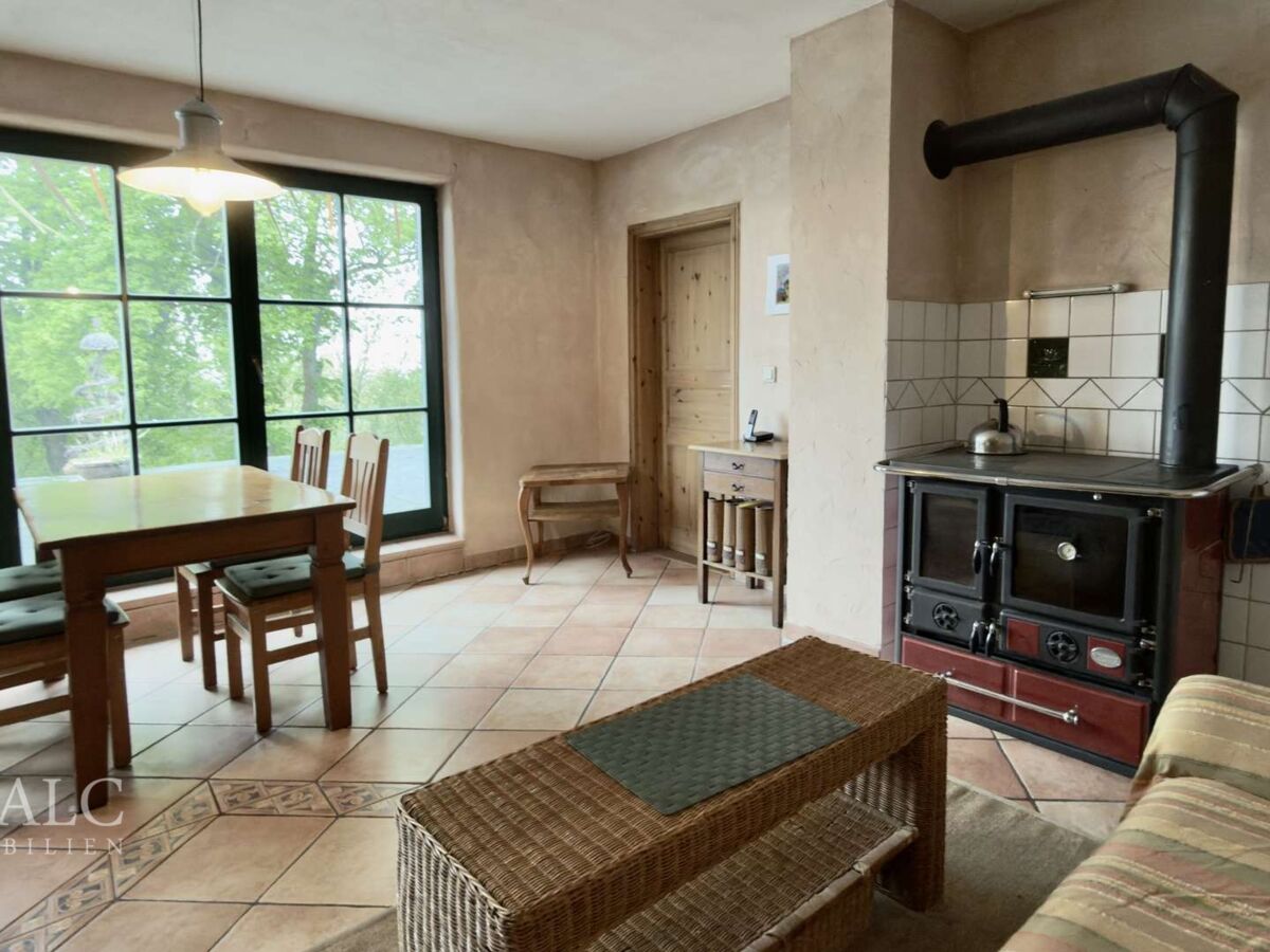  Wohnküche Wohnung 1 OG links 