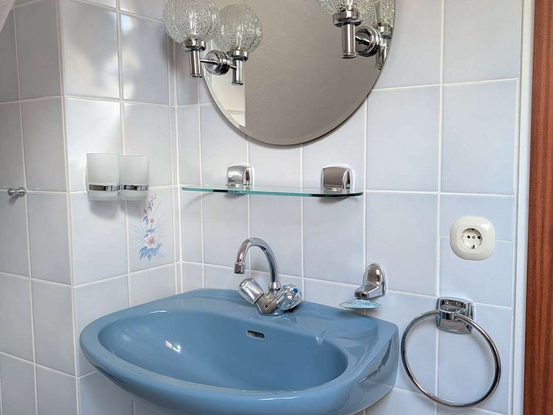 Badezimmer im DG