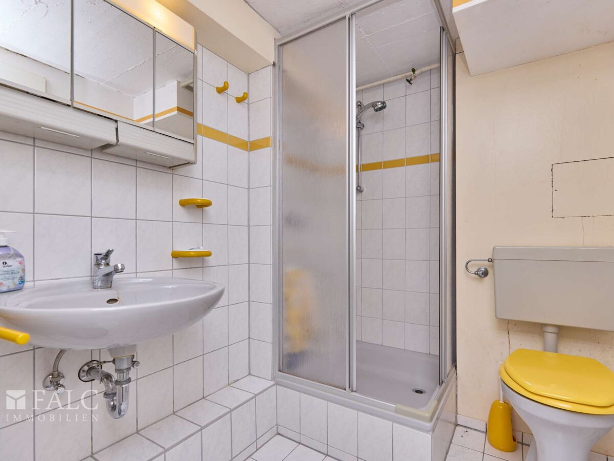 Badezimmer Kellergeschoss
