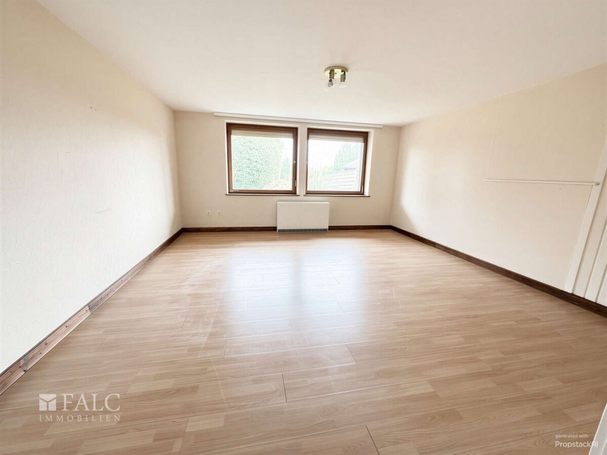 Kinderzimmer KG