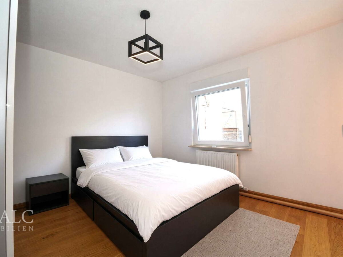 Schlafzimmer - OG (Vis.) 