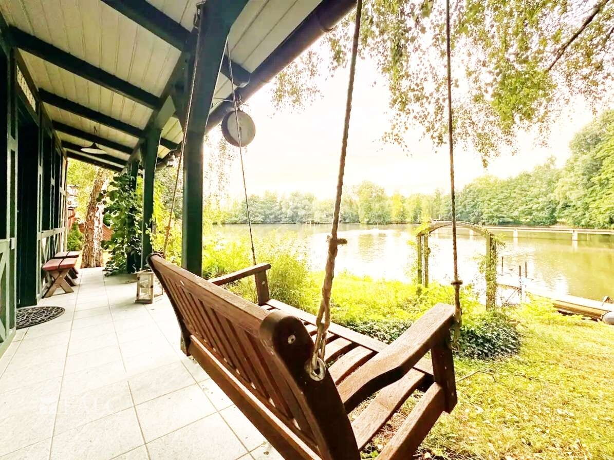 Ruhepunkt am Teich