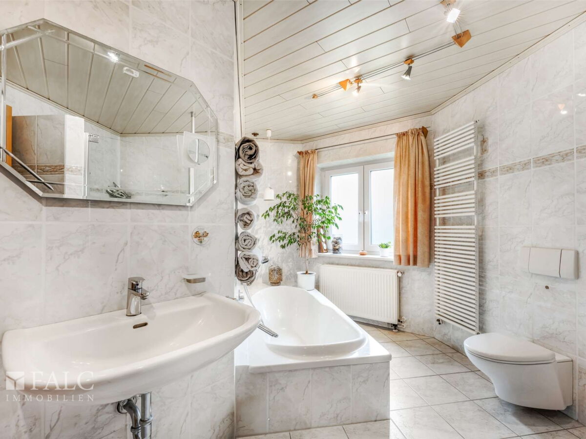 Badezimmer - Erdgeschoss
